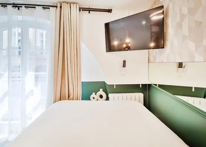 Ws Louvre - Casanova * Parigi